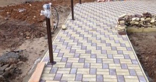 Укладка тротуарной плитки под ключ в Рубцовске в октябре