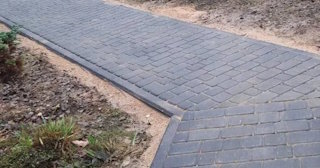 Укладка тротуарной плитки на основание в Рубцовске в октябре