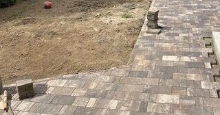 Профессиональная укладка тротуарной плитки на клей в Рубцовске в октябре