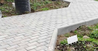 Профессиональная укладка брусчатки в Рубцовске в октябре