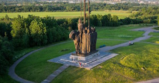 Благоустройство памятников в Рубцовске от 910 руб. – компания ТротуарнаяПлитка