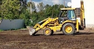 Выравнивание рельефа в Рубцовске в октябре